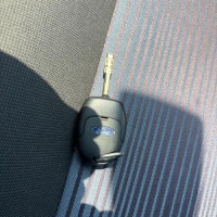 16124740-db97f31a84e081020356e3ee09b9df3b402cbac56eb9a4ede40cb8384a2b3d44_m.jpg