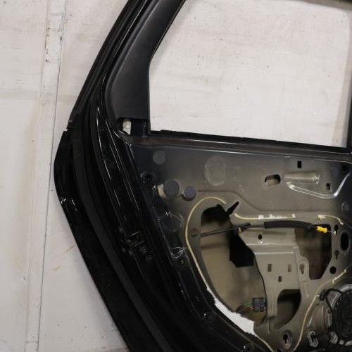 132473513-fa208ed8-8912-4caa-bb5f-f119fcdc176d-Piece-132473513-Porte-arriere-gauche-9805267180-PEUGEOT-308-2-SW-PHASE-1-BREAK-16-BLUE-HDI-8V-TURBO-0477e6a909103753ff63e92aa4c341b0a77eb0ab18cc3bd8395dd478160f9394_m.JPG