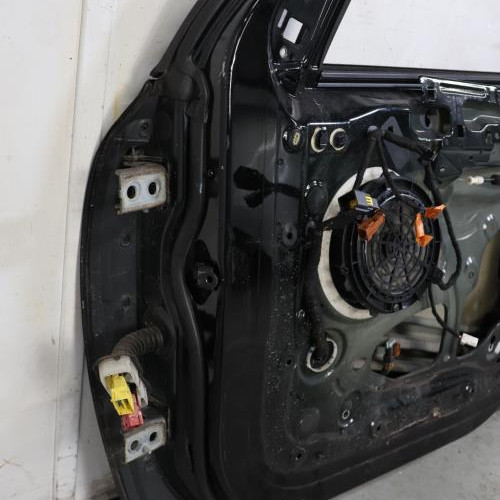 132473514-00e1fe6b-cefa-4915-9cf5-9a517099d765-Piece-132473514-Porte-avant-droit-1610102180-PEUGEOT-308-2-SW-PHASE-1-BREAK-16-BLUE-HDI-8V-TURBO-01bbd2928e66f7441033bfaf415e2447d9bb518e64156fda03f941bae5fe0d0c_m.JPG