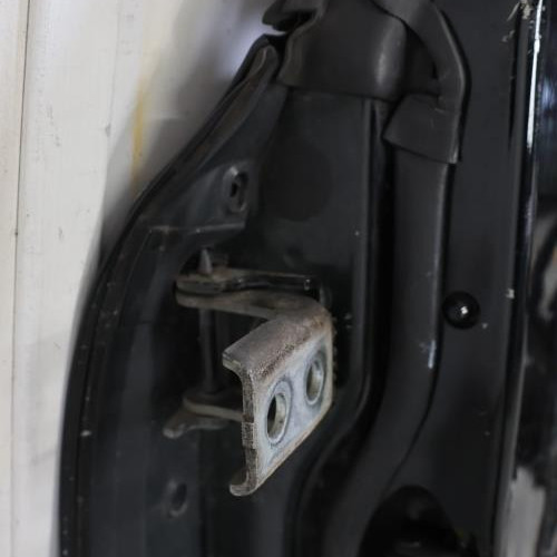 132473514-e5c4bfeb-8f62-4fe3-8bda-67a508b95b84-Piece-132473514-Porte-avant-droit-1610102180-PEUGEOT-308-2-SW-PHASE-1-BREAK-16-BLUE-HDI-8V-TURBO-8c76246c160d1c9619faf19894d3a1df538e2b4395a021f180eaffbc2aa505c1_m.JPG