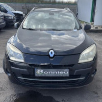 Vehicule-RENAULT-MEGANE%25203%2520PHASE%25201%2520BREAK-2011-1dee4e6f99ff78b0838b999ccdc51e8745f5bbb26079f003c4801ad7a4d1a62e_m.jpg