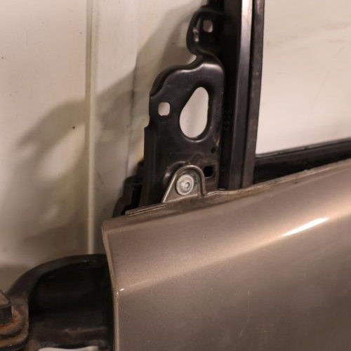 132647105-a0dee3e9-1308-4d10-84a6-8375a8ed95a6-Piece-132647105-Porte-avant-gauche-A4517210100-SMART-FORTWO-2-COUPE-10i-12V-e1bb9fe41504d81b9d9f8f7e5aefed876d6361ac82a50de614638cb53acaf6c2_m.JPG