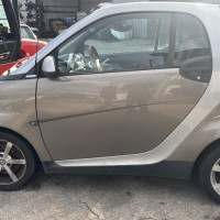 Vehicule-SMART-FORTWO%25202%2520COUPE-2007-92d44a8fd51332bf4495b23311e1f9efe42d0e603a6d58edecb3758f97df838a_m.jpg