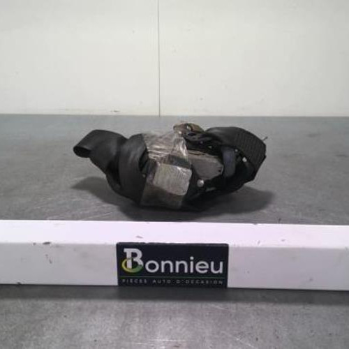 Ceinture avant gauche