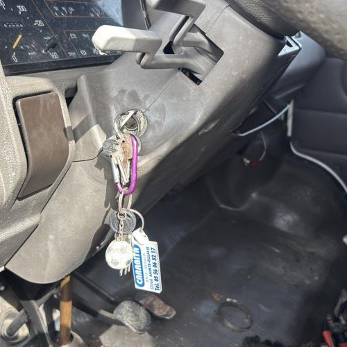 Vehicule-PEUGEOT-J5%2520PHASE%25202-1991-d8c407b666f5af98ecab9fc03f9d313891a1b18a61b8eba9a74e524b7dbe8861_m.jpg