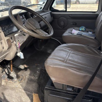 Vehicule-PEUGEOT-J5%2520PHASE%25202-1991-f7ad43e128f77b002b2fde6377950df7fcdad245ee33b7fe40096b2bed909e84_m.jpg