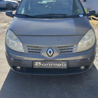 Vehicule-RENAULT-GRAND%2520SCENIC%25202%2520PHASE%25201-2006-713d5335865c7c402571432d5890917a19fb441cdaec6383281ee67749f785f1_m.jpg