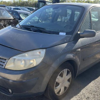 Vehicule-RENAULT-GRAND%2520SCENIC%25202%2520PHASE%25201-2006-70d502ec3d73bf14a6e3cec048efad21151b68717ca26d35f264fe0c05569d6a_m.jpg
