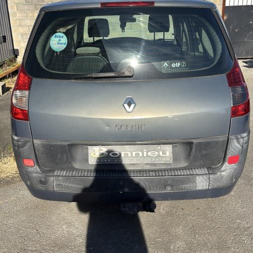 Vehicule-RENAULT-GRAND%2520SCENIC%25202%2520PHASE%25201-2006-8051871ef88ddca090acc921e78a3b4fc89a5b0adc8ae85509103631e4c9d6d6_m.jpg