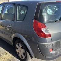 Vehicule-RENAULT-GRAND%2520SCENIC%25202%2520PHASE%25201-2006-52aa5dd976762ac577ce54e233d3920bd902701590ff3a219e3bd375723d2e09_m.jpg