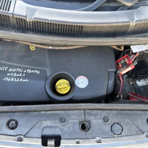 Vehicule-RENAULT-GRAND%2520SCENIC%25202%2520PHASE%25201-2006-030a76d4b5ef7aad2f4ddfb88026dadd908798dd697d512196708b80796248a3_m.jpg