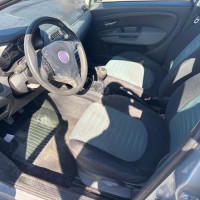 16448130-4dcb8cae7a204c538082055d45756468120407a8594b5530574893f6c96ccc7a_m.jpg