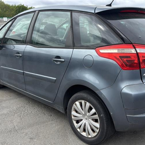 Vehicule-CITROEN-C4%2520PICASSO%25201-2007-d10232f803313c4e009a9a5a7193a20ee20da398ea8e3b7ed93fd78b49b94376_m.jpg