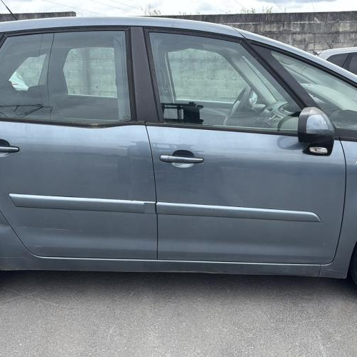 Vehicule-CITROEN-C4%2520PICASSO%25201-2007-b849249881ddf421db3f468b4816426a5f29905035c940fe0424464657231a66_m.jpg