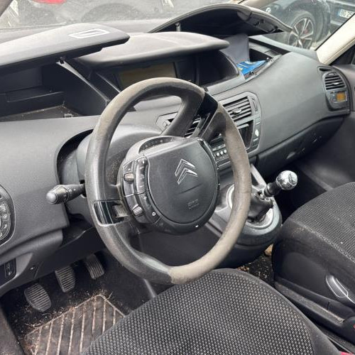 Vehicule-CITROEN-C4%2520PICASSO%25201-2007-8568275dd4cfaf258b322876ec908a5efa1058b080b687c45cc1fb7fbd436b8b_m.jpg