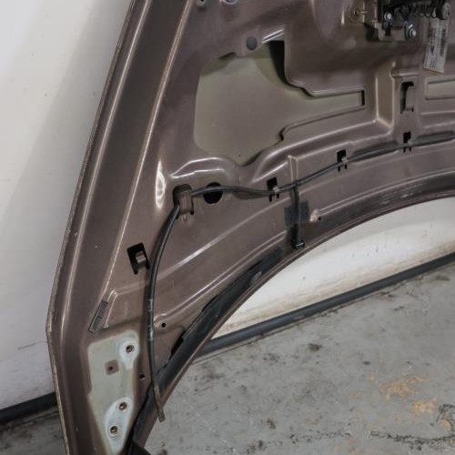 133609925-acad337c-f869-4eaf-bfe4-c972fe7c9679-Piece-133609925-Capot-651003439R-RENAULT-SCENIC-3-PHASE-2-15-DCI-8V-TURBO-50ac084655be0a4ac85d5cba3eb0fc99b7b0744e679bc137d9c2d33c681fbb53_m.JPG