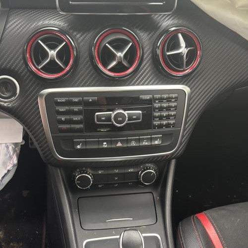 Vehicule-MERCEDES-CLASSE%2520A%2520176%2520PHASE%25201-2015-c42cc98dd5320f692564c380ef400f0763e38fac3453dc021ca3386be0c54a76_m.jpg