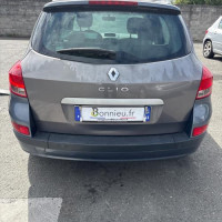 16390324-9b90a439963538fcdabe7f2806f8cc05c516c91026ecf76b77606bde2a1415b3_m.jpg