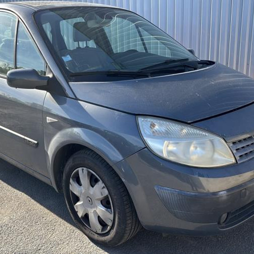 Vehicule-RENAULT-GRAND%2520SCENIC%25202%2520PHASE%25201-2006-921c5b16ad0183450d8ad424c51e3253d0cb8c2e3897df6b9cd29910cbbea5ec_m.jpg