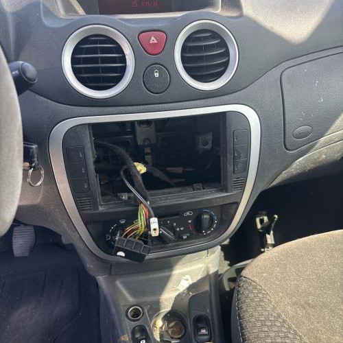 Vehicle-CITROEN-C3%25201%2520PHASE%25202-2009-fc818e36b35eda4c238e362307eacf4f3983d37fc646e739415af980a7adb215_m.jpg