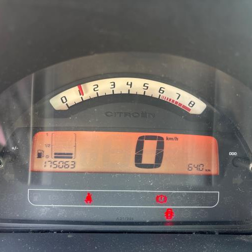 Vehicle-CITROEN-C3%25201%2520PHASE%25202-2009-969e6e07d22768e38071672841d30570e2e6c548d420c87f758c3c338965ac1f_m.jpg