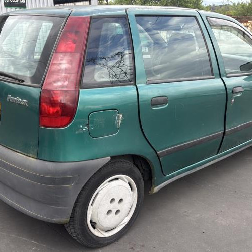 Vehicule-FIAT-PUNTO%25201%2520PHASE%25201-1996-f80e478a7cb744fa52316f3067eb871510fa5fe457df6ad1455d961d04590665_m.jpg