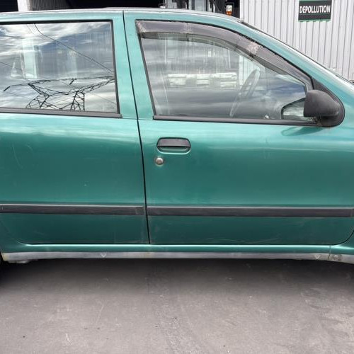 Vehicule-FIAT-PUNTO%25201%2520PHASE%25201-1996-eed59119814ec96dfbcc9ee4d95891ef5292a7d320cb7671a230f70728aa0cf0_m.jpg