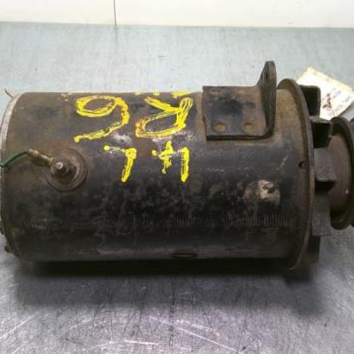 138175-4c5dd3b2-3bfc-4881-b37f-d8f3933cec86-Piece-138175-Alternateur-RENAULT-R4-Essence-1609eb974a525dbc71428b406fd78ca387c8a11dd037ea5120f57f33d5545d79_m.jpg
