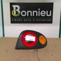 Piece-Feu-arriere-principal-droit-%28feux%29-RENAULT-MEGANE-1-PHASE-1-COUPE-2.0i--8V-8e119cfedfcbc568372825efeb3b808e5f9010b8f7c9d05797f5a9b01b77fee9_mtn.jpg