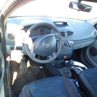 Vehicule-RENAULT-CLIO-III-PHASE-1-1-5-2007-a6afaeb9d619549acb721c861188b6baf850d884197812e9154d3c46ca17c390.JPG