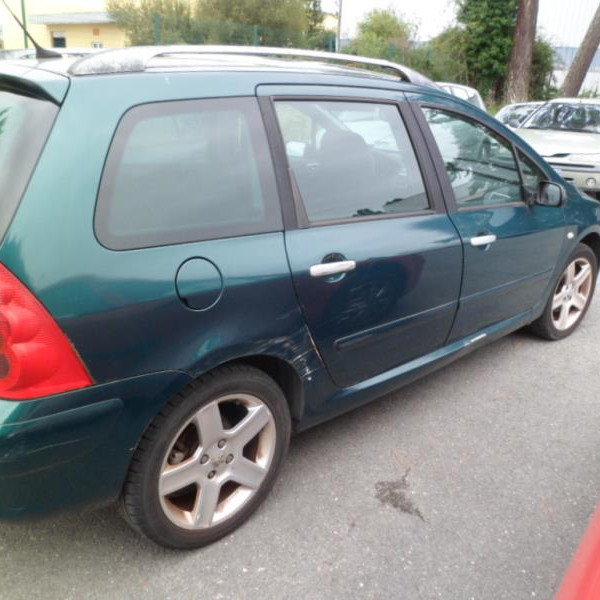 Vehicule-PEUGEOT-307-2-2003-33f56890e200ec6e3a728518c9ec5504086fa1fb57902713ac7239be6b59d9f4.JPG