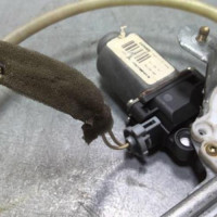 15641875-f2ea1681-2ddd-447a-b699-2a1d73fdb807-Piece-15641875-Moteur-leve-vitre-arriere-gauche-RENAULT-VEL-SATIS-PHASE-1-22-DCI-16V-TURBO-d09bb85b1482573699ad3abea4f1618f6bb2f559318c88672465d10d120e6e85_m.jpg