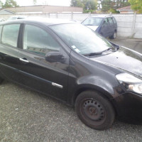 Vehicule-RENAULT-CLIO-III-PHASE-2-1-5-2009-55dab38f2e362fe1d6fdb92cd4bea4c7f1a8c5ca7c60b750941b7115e95159ff.JPG