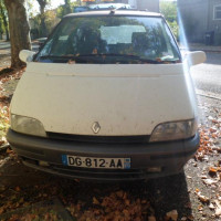 Vehicule-RENAULT-ESPACE-II-2-1-1994-25f11e0452b1ec499bea8e00cdbe9b960962505c3e56baf1b62c7443d974d22b.JPG