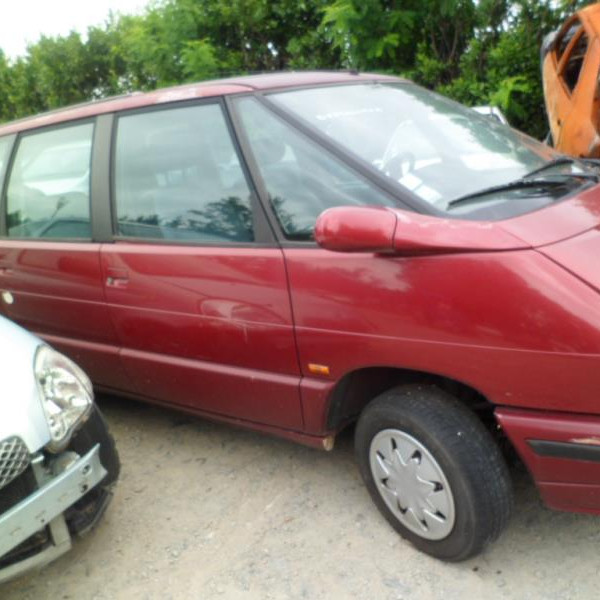 Vehicule-RENAULT-ESPACE-II-2-1-1994-a424be4e145987db7d9bf6d32709cd936c4bcf4bf5061cd950fa785a8b98e571.JPG