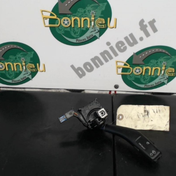 Commodo d'essuie glaces