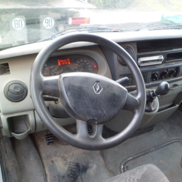 Vehicule-RENAULT-MASTER-II-PROPULSION-CHASSIS-CABINE-Fourgon-L1H1-2-5-2004-a9228b3078b2480affb26124a1a4c86278acc162eba82f8690f95696f6c346b6.JPG