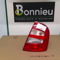 Piece-17174655-Feu-arriere-principal-droit-6Y6945112B-SKODA-FABIA-1-PHASE-1-Essence-c550394e44377a5fe3226f41eb18fc10bc2642339373bbe8b5c2ed4fc970264b_mtn.jpg