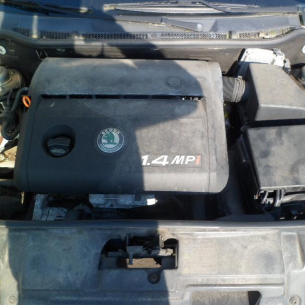 Vehicule-SKODA-FABIA-2000-1-4-2002-84d3217b7ac568b64c4a527e27e7c099b23b681156e2569141d0788f7546077c.JPG