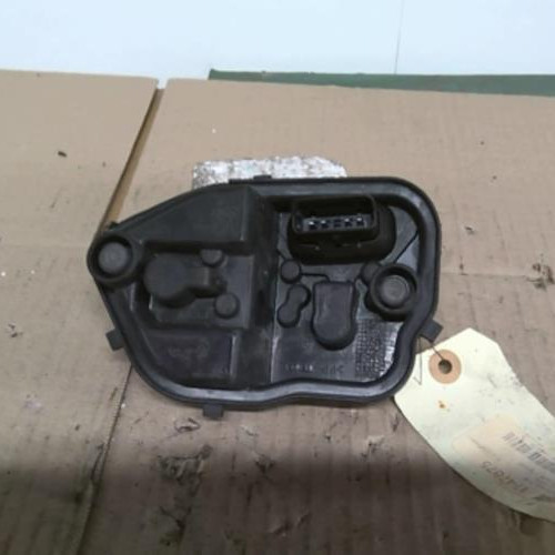 Piece-1747875-Platine-feu-arriere-droit-RENAULT-MEGANE-3-PHASE-1-Diesel-85d092f067781bf6a2dac8eeca2aa05c1630e90feab9f9c24ddd2c3f743dc230_mtn.jpg