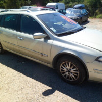 Vehicule-RENAULT-LAGUNA-II-ESTATE-PHASE-2-2-2-2006-81d90bdc9c3695e147a6bb36c0d34fcacb285dba3a36f341c5733372459f8f80.JPG