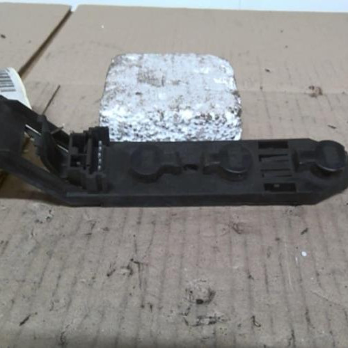 Piece-1833168-Platine-feu-arriere-droit-RENAULT-MEGANE-2-PHASE-1-BREAK-Diesel-d790246c6ace997662f909b3c672414447ac8547ddc5b47b0a3b56fb4a884d54_mtn.jpg