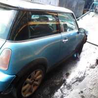 Vehicule-MINI-MINI-R50-53-MINI-R50--R53-Cooper-S-1-6-2002-42d25778482b07a57339666905d95f9a875d8507c72c0bccd1f928a397e07fc1.JPG