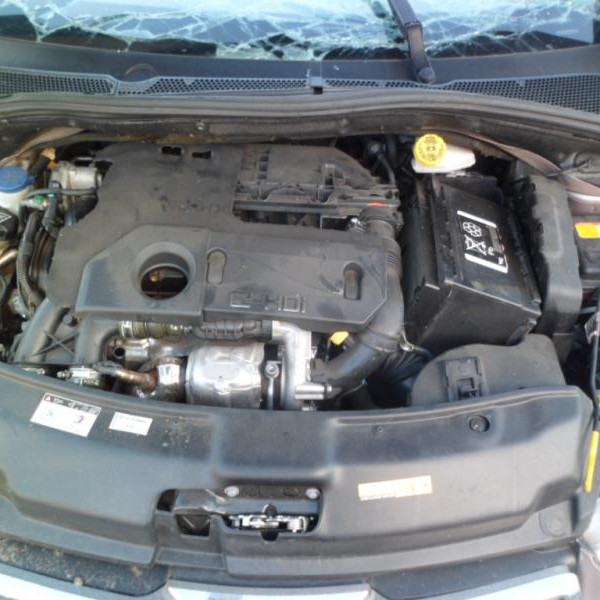 Vehicule-PEUGEOT-208-1-6-2012-5dac67be258e76e8daf31bb7c76bef988dfb3d32421be36dbedc6778fb78d8df.JPG