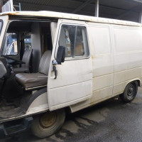 Vehicule-PEUGEOT-J9-2-1-1986-15d41ad2b09ea28c57a6dbe894c962ee4fcbe4989f15d6822f66c3ada3bc9d31.JPG