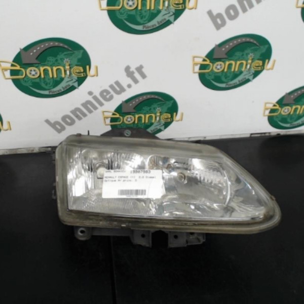 Piece-Optique-avant-principal-droit-%28feux%29%28phare%29-RENAULT-ESPACE-III-Diesel-0b7ac1f337d13afd0f00a9dadab5deb6a22e55136284850393a62a09166b256d.jpg