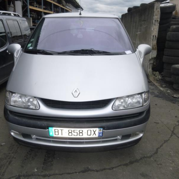 Vehicule-RENAULT-ESPACE-III-2-2-2001-f930280d53a3f198cd65df9c5975d877f94421bd85e6444d1e13be66e33747a0.JPG