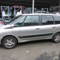 Vehicule-RENAULT-ESPACE-III-2-2-2001-c8ec3aa8146d9e6f5aab642bd5263b580a373dc1c0ed60f652f2c85fe7713889.JPG