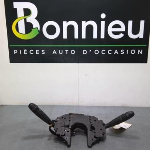 Piece-Commodo-CITROEN-C5-2008-Diesel-d81d1f4b3cb317b5317811da06514d3482a49a171b44cd7cc196b0c3a4aabd79.jpg