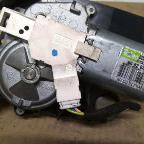 Piece-21309173-Moteur-essuie-glace-arriere-CITROEN-C5-2-BREAK-2.0-HDI--16V-TURBO-f2915eb6e69be33da7e8c437548a2fe643d1610c5ec4289bfdd59926c795a6eb_mtn.jpg